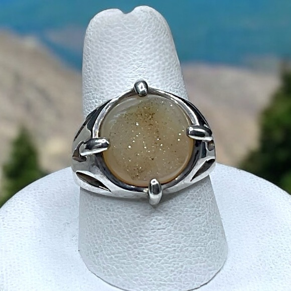 🌺Vintage Artisan Sterling Ring - Picture 6 of 10